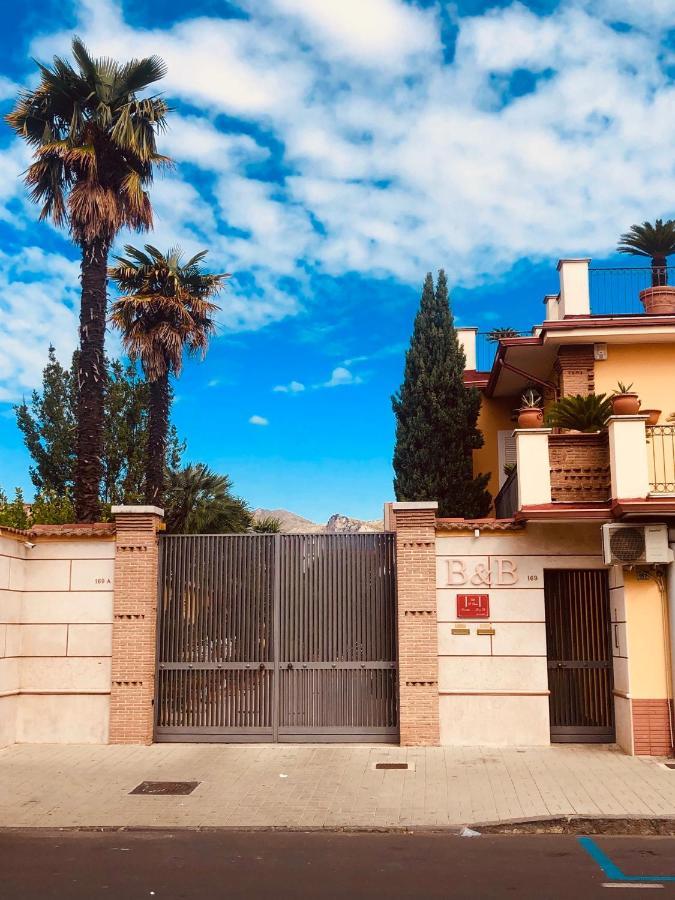 B&B Villa D'Errico Casapulla Екстер'єр фото